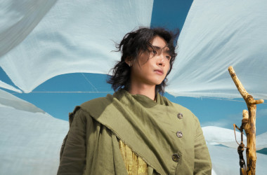 GREY D trở lại mở màn album ÁNH SÁNG MÀN ĐÊM